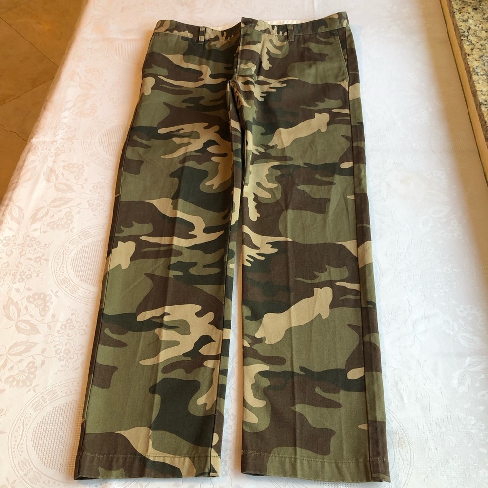 Dockers Classic Men's Size 36/32 Camouflage Olive Green/Tan Cargo Casual Pants